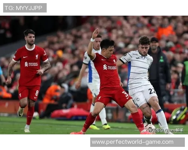 欧联杯精彩对决那不勒斯狂胜利物浦6比2引发全场热议