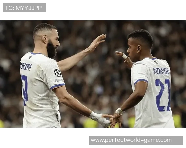 英超焦点战：皇马与国米激战成平补时进球点燃全场激情