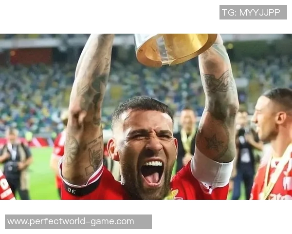 中超精彩对决多特蒙德与本菲卡激战成平引发争议判罚热议