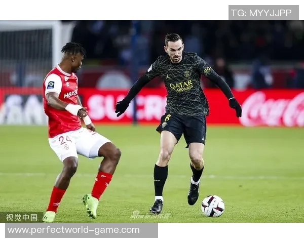 西甲激战：巴黎圣日耳曼逆转多特蒙德红牌事件引发全场热议