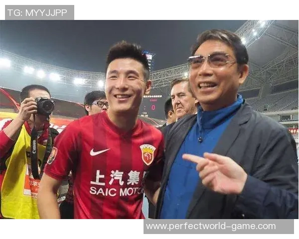 世界杯激战尤文图斯与拜仁战平绝杀瞬间引发转会热议与球迷狂欢